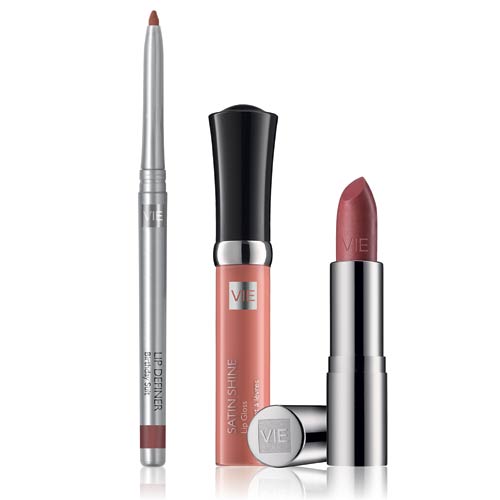 Free Lip Definer with Lipstick & Lip Gloss